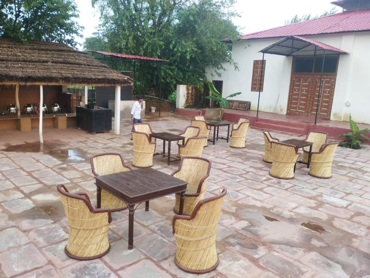 Bagwara Heritage Resort Chonp エクステリア 写真